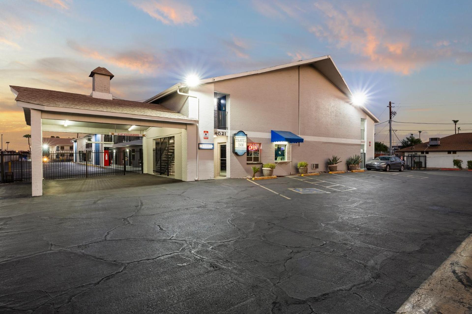 Travel Inn Phoenix Zewnętrze zdjęcie